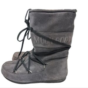 Moon boots Tecnica grey suede women's winter boots size 6.5